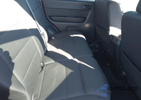 2011 Ford Escape Xlt из США, поврежденный, VIN 1FMCU0D74BKC03078